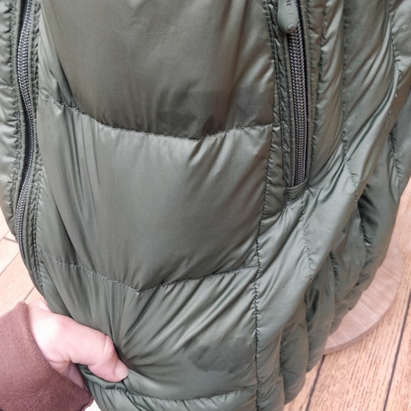 Packable Down Jacket - Picture 3 of 11